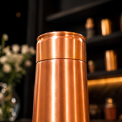 Tamrit CuFit copper bottle close-up, natural matte copper finish