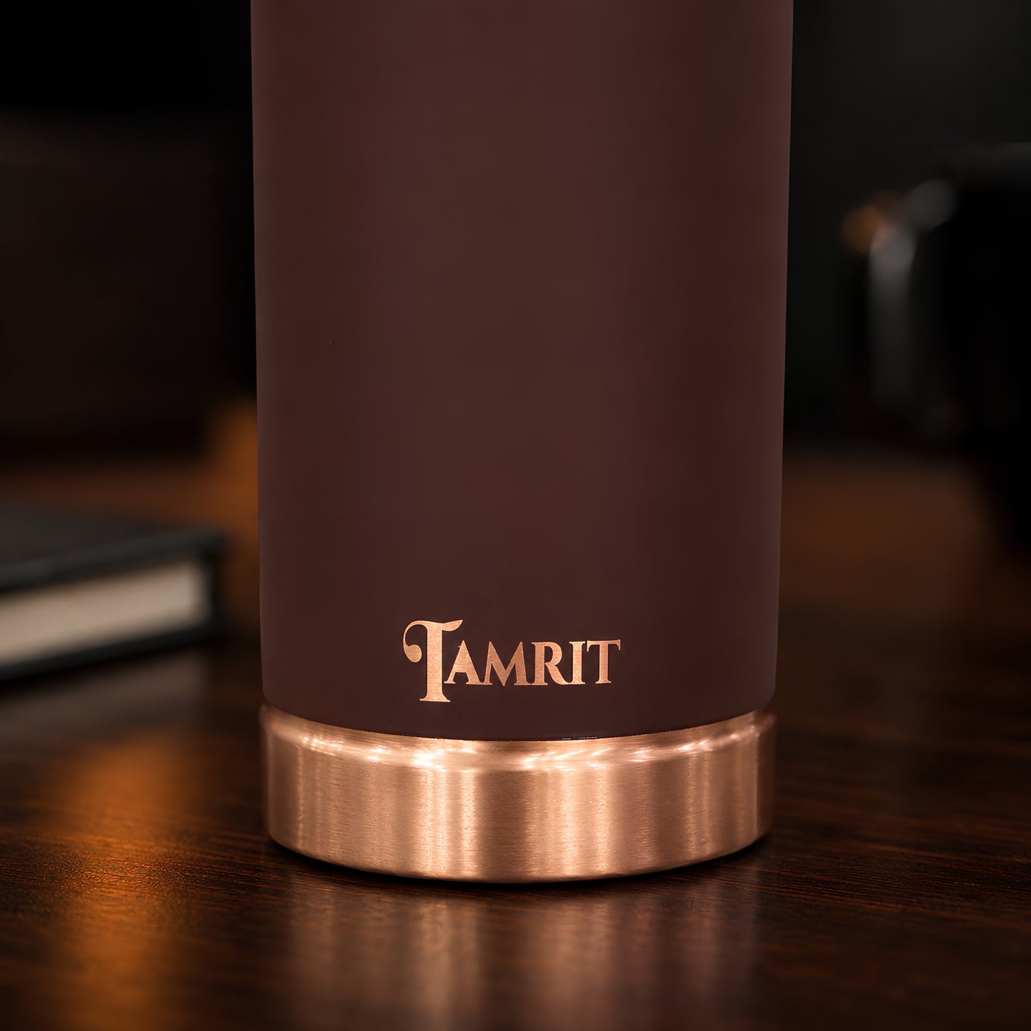 Tamrit CuPro brown copper bottle close-up with copper cap
