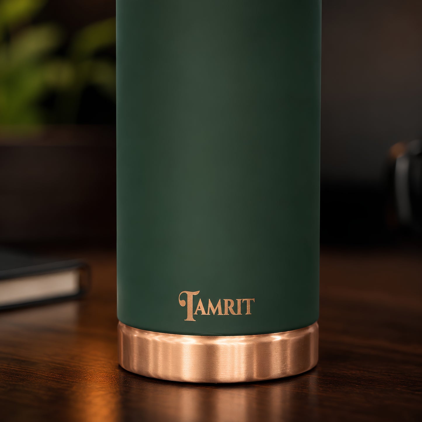Tamrit CuPro green copper bottle close-up with copper cap