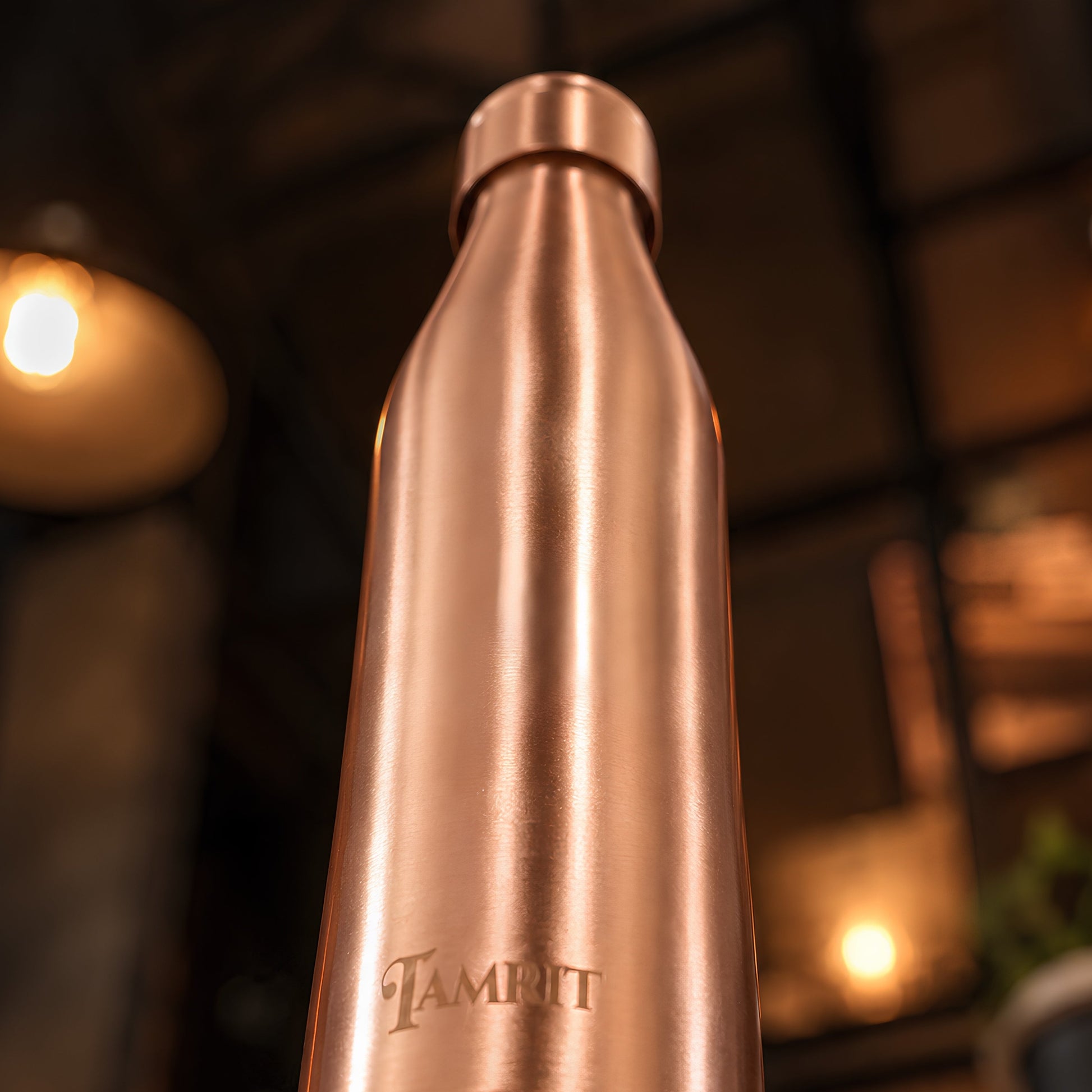 Tamrit CuOne copper bottle standing view, sleek minimal design